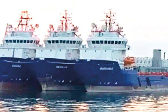 ships
