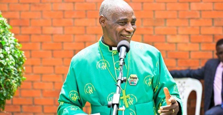 Rev Gideon Byamugisha speaking during the health week