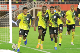 joel-sserunjogi-of-uganda-celebrates-goal-with-teammates-during-the-2024-african-nations-championship-chan-football-match-between-uganda-and-niger